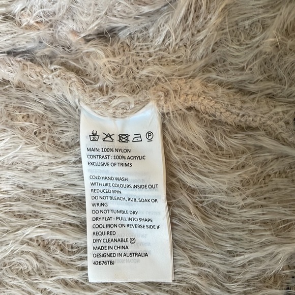 Bardot Junior fuzzy Cardigan US6 - Picture 11 of 15